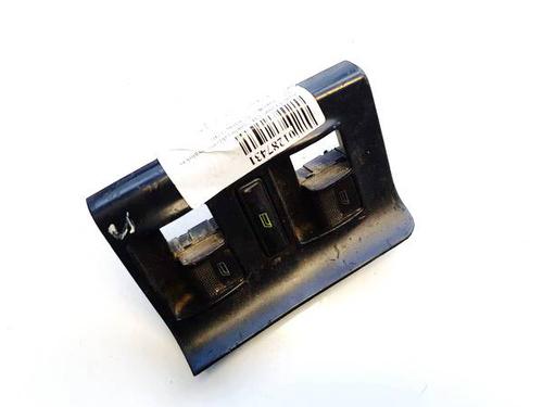 Used Switch Switch AUDI A4 B5 (8D2) 1.8 (125 hp) 33091380 33091380