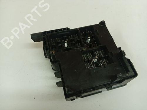 Fuse box KIA CEE'D Hatchback (ED) 2.0 CRDi 140 | BP39895156E1 - Image 3