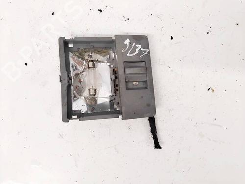 interior-roof-light-audi-a4-b5-8d2-1994-1995-1996-1997-1998-1999-2000-2001-35276765 main image