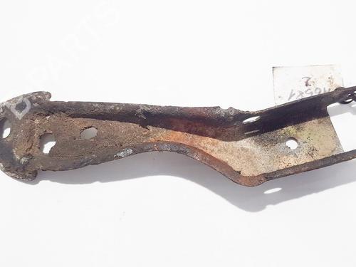 Used Support Support VW GOLF II (19E, 1G1) 1.6 TD (60 hp) 33077058 33077058