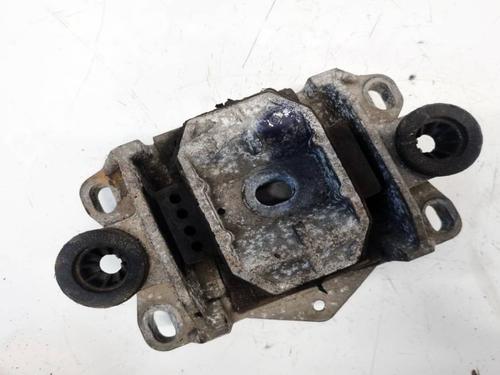 Used Engine mount Engine mount PEUGEOT 407 (6D_) 1.6 HDi 110 (6D9HZC, 6D9HYC) (109 hp) 33895446 33895446
