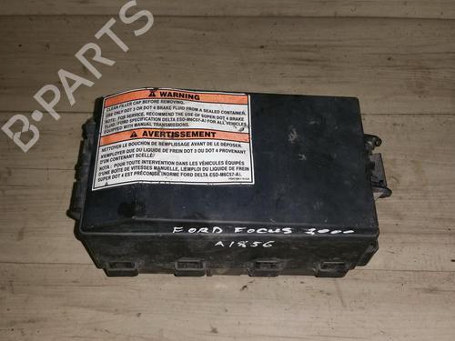 fuse-box-ford-focus-i-daw-dbw-1998-1999-2000-2001-2002-2003-2004-2005-2006-2007-2008-2009-33480746 main image
