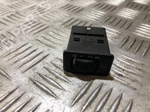 Used Switch Switch NISSAN X-TRAIL I (T30) 2.0 (140 hp) 35703798 35703798