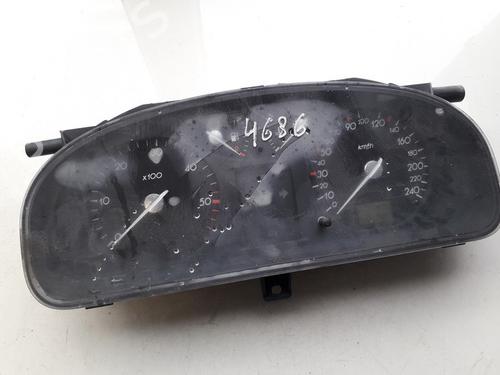 Used Instrument cluster Instrument cluster RENAULT LAGUNA II (BG0/1_) 1.9 dCi (BG0R, BG0E) (100 hp) 35853512 35853512