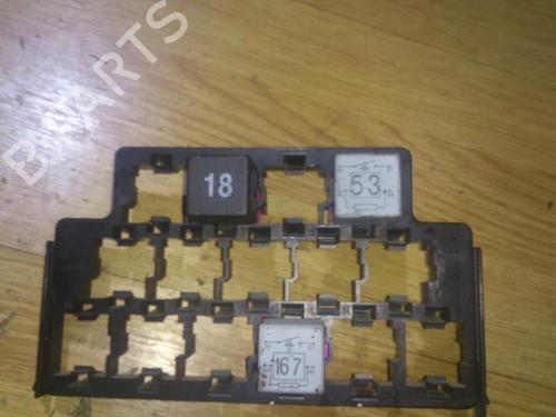 fuse-box-seat-ibiza-iii-6l1-2002-2003-2004-2005-2006-2007-2008-2009-33497652 main image