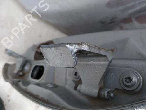 Dørhængsel/Dørbegrænser Dørhængsel/Dørbegrænser RENAULT LAGUNA I (B56_, 556_) 1.8 (B56A/B) (90 hp) 33078008 33078008