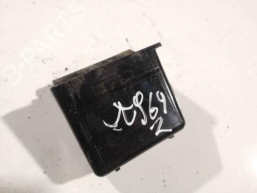 Used Air vent SUBARU FORESTER (SG_) 2.0 AWD (SG5) (125 hp) 32966393