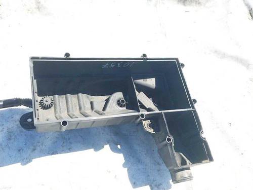 Used Air filter box Air filter box VW GOLF PLUS V (5M1, 521) 1.9 TDI (90 hp) 35020742 35020742