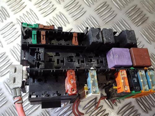Used Fuse box Fuse box RENAULT SCÉNIC I MPV (JA0/1_, FA0_) 2.0 16V (JA1B, JA1D, JA0C) (139 hp) 33494828 33494828