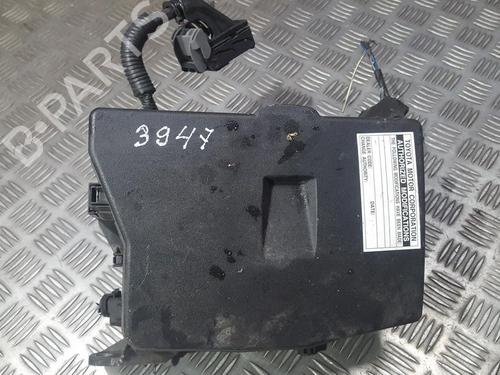 Used Fuse box Fuse box TOYOTA AURIS (_E15_) 2.2 D (ADE157_, ADE151_, ADE151R, ADE157R) (177 hp) 33497416 33497416