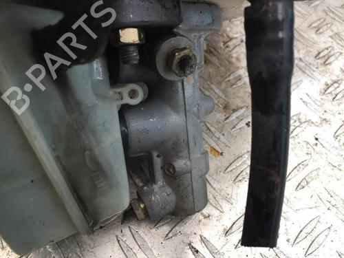 Used Brake master cylinder Brake master cylinder MERCEDES-BENZ E-CLASS (W210) E 220 D (210.004) (95 hp) 35658931 35658931