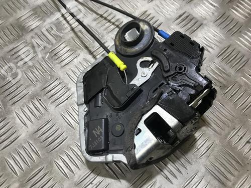 rear-right-lock-toyota-auris-_e15_-2006-2007-2008-2009-2010-2011-2012-2013-35686047 main image