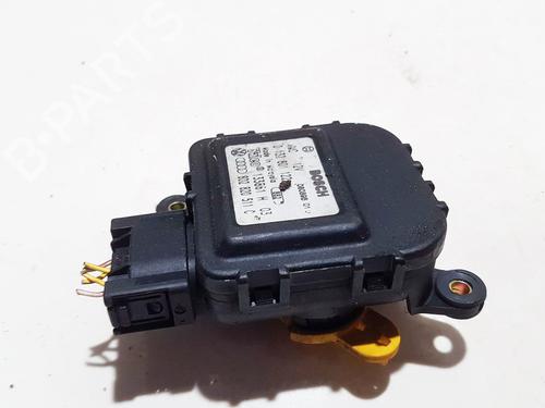 electronic-module-audi-a3-8l1-1996-1997-1998-1999-2000-2001-2002-2003-2004-2005-2006-33104115 main image