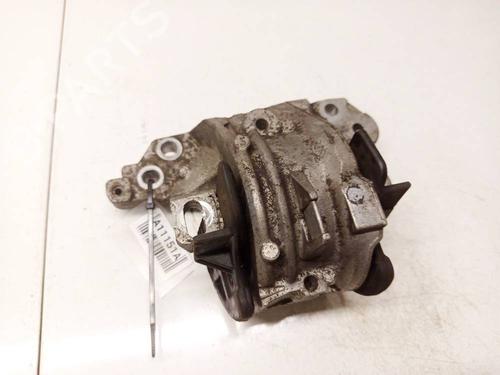 Used Engine mount Engine mount PEUGEOT 407 (6D_) 2.0 HDi 135 (6DRHRH, 6DRHRE, 6DRHRG, 6DRHRJ) (136 hp) 33489669 33489669