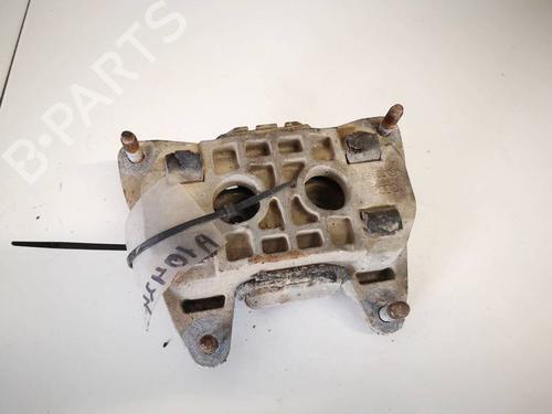 Used Engine mount Engine mount AUDI A6 C6 (4F2) 2.0 TFSI (170 hp) 32562428 32562428