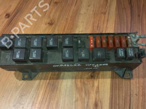 Used Fuse box Fuse box CHRYSLER VOYAGER / GRAND VOYAGER III (GS_, NS_) 2.0 i (133 hp) 33494233 33494233