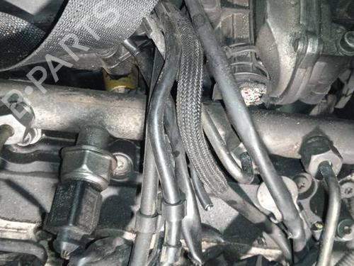Used Injection rail Injection rail 35172092 35172092