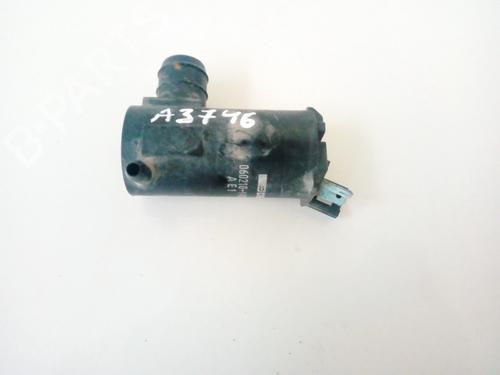 Used Washer pump Washer pump MITSUBISHI COLT IV (CA_A) 1.6 (CA4A) (90 hp) 35864132 35864132