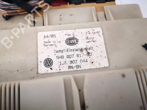 Climate control VW PASSAT B5 Variant (3B5) 1.9 TDI | BP37063317I5 - Image 2