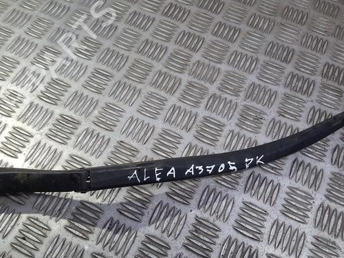 Used Front windshield wiper arm Front windshield wiper arm ALFA ROMEO 147 (937_) 1.6 16V T.SPARK ECO (937.AXA1A, 937.BXA1A) (105 hp) 33495068 33495068