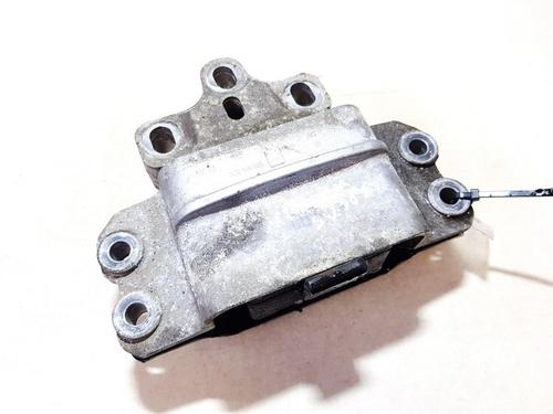 Used Engine mount Engine mount VW PASSAT B6 (3C2) 2.0 TDI (140 hp) 33065082 33065082