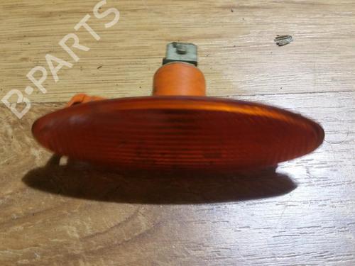 Used Right side indicator Right side indicator FORD MONDEO II (BAP) 1.6 i 16V (95 hp) 35651744 35651744