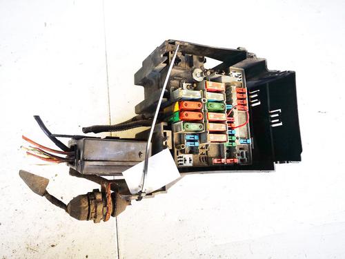 Used Fuse box Fuse box PEUGEOT 406 (8B) 2.0 HDI 90 (90 hp) 33077050 33077050