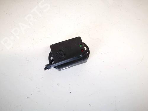 electronic-module-vw-golf-iv-1j1-1997-1998-1999-2000-2001-2002-2003-2004-2005-2006-2007-2008-32964117 main image