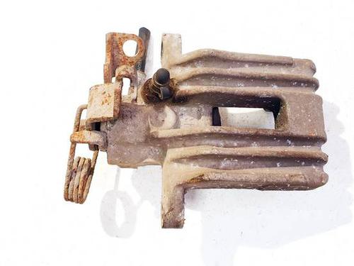 Used Right rear brake caliper Right rear brake caliper 38629718 38629718