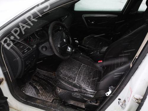 Switch RENAULT LAGUNA III (BT0/1) 2.0 dCi (BT07, BT0J, BT14, BT1A, BT1S) | BP32930745I30 - Image 10