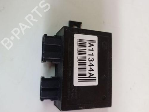 Used Electronic module Electronic module VW TRANSPORTER T4 Van (70A, 70H, 7DA, 7DH) 2.5 TDI (102 hp) 36687677 36687677