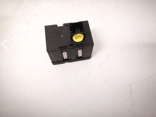 Switch AUDI A6 C5 (4B2, 4B4) 2.5 TDI | BP34783268I30 - Image 3