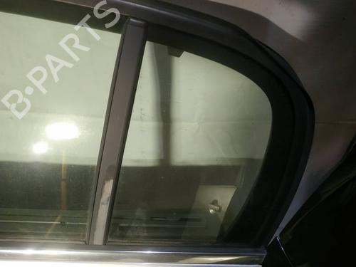 Panel rude bagtil venstre Panel rude bagtil venstre 35088991 35088991