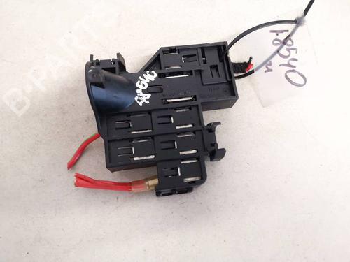 Fuse box AUDI A6 C6 (4F2) 2.0 TDI | BP32921721E1 - Image 2