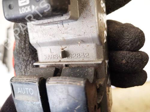 Switch TOYOTA YARIS (_P9_) 1.0 VVT-i (KSP90_, KSP90R) | BP32602323I30 - Image 3