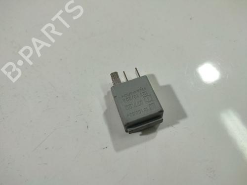 Used Electronic sensor Electronic sensor TOYOTA AVENSIS VERSO (_M2_) 2.0 D (CLM20_, CLM20R) (116 hp) 32540933 32540933