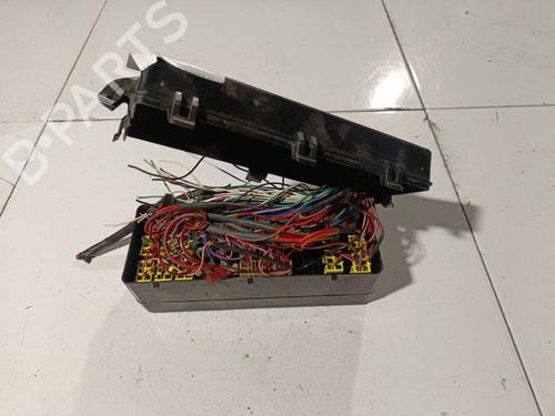 Used Fuse box CHRYSLER 300C Touring (LX, LE) 3.0 CRD (218 hp) 32575219