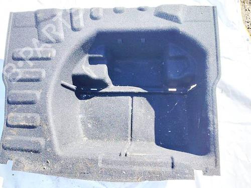Suelo del maletero Suelo del maletero CITROËN C5 III (RD_) 1.6 HDi 110 (RD9HZC) (109 hp) 36829456 36829456