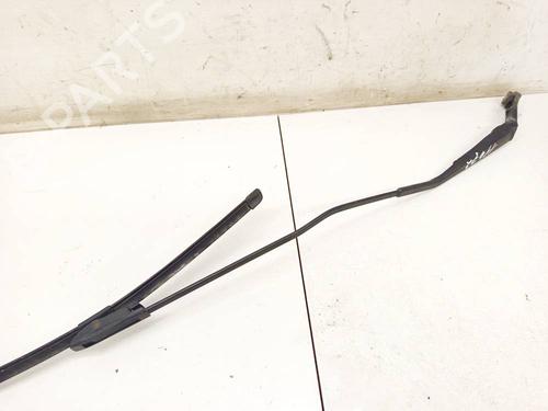 Used Front windshield wiper arm Front windshield wiper arm 38975335 38975335