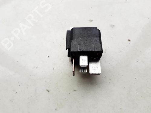 other-nissan-almera-ii-hatchback-n16-2000-33525419 main image