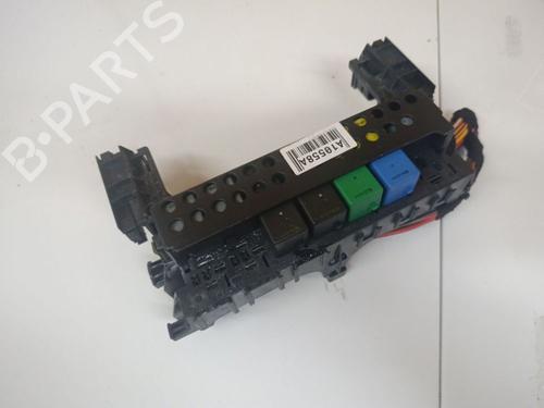 Used Fuse box Fuse box 38314521 38314521