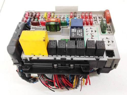 fuse-box-opel-astra-g-hatchback-t98-1998-1999-2000-2001-2002-2003-2004-2005-2006-2007-2008-2009-32952574 main image