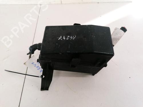 Used Fuse box Fuse box 33088188 33088188
