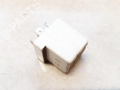 Used Electronic sensor Electronic sensor RENAULT LAGUNA I (B56_, 556_) 1.8 (B56A/B) (90 hp) 33106432 33106432