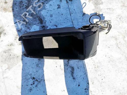 Used Armrest / Center console Armrest / Center console AUDI A4 B6 (8E2) 2.5 TDI quattro (180 hp) 35095262 35095262