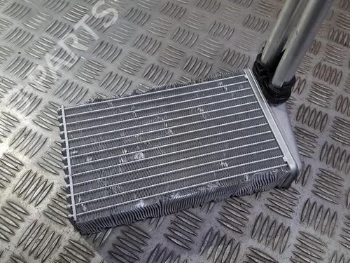 Used Heater matrix Heater matrix 35689850 35689850