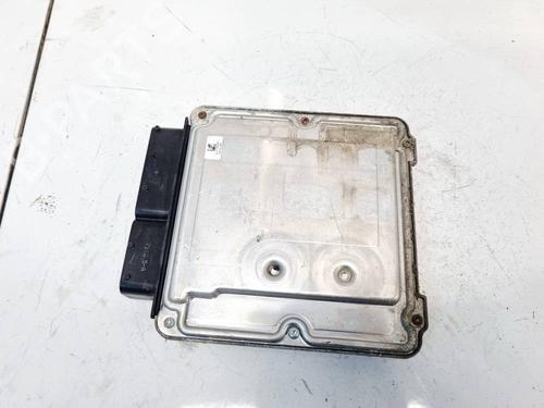 Used Engine control unit (ECU) Engine control unit (ECU) SKODA SUPERB II (3T4) 2.0 TDI (170 hp) 32578818 32578818