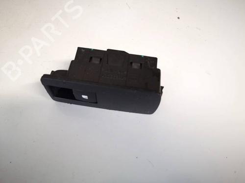 switch-opel-insignia-a-g09-2008-2009-2010-2011-2012-2013-2014-2015-2016-2017-32563299 main image