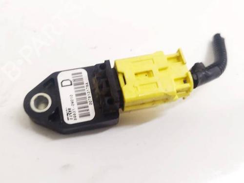 Used Electronic module Electronic module TOYOTA COROLLA Verso (ZER_, ZZE12_, R1_) 2.2 D-4D (AUR10_, AUR10R) (177 hp) 32588785 32588785