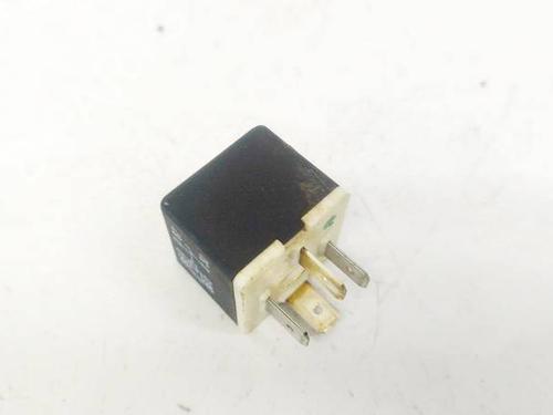 other-audi-a6-c5-4b2-4b4-1997-1998-1999-2000-2001-2002-2003-2004-2005-32590560 main image